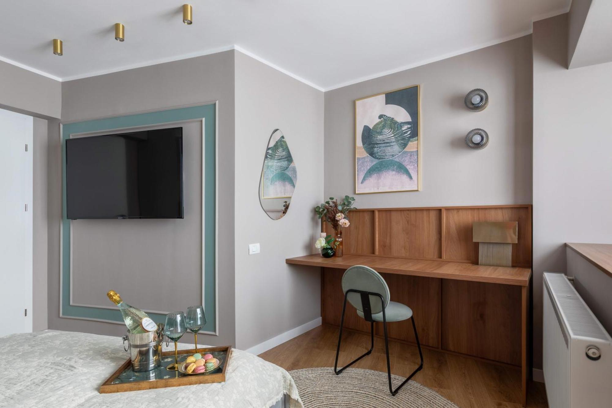 Holt - Sublime Minty Green 1Br On The Park Bukarest Exterior foto